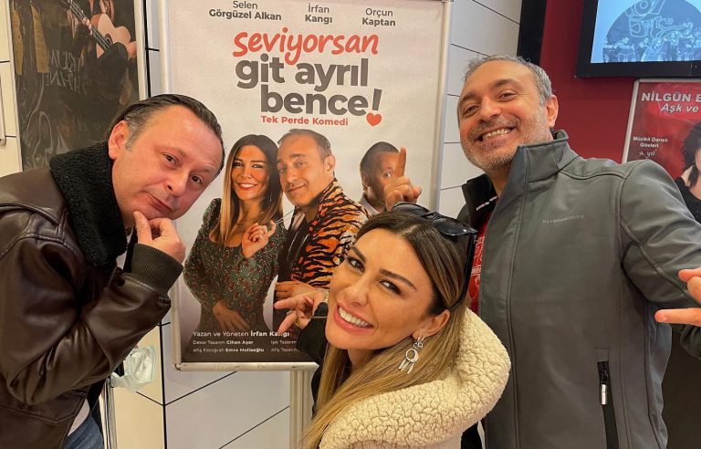 SEVİYORSAN GİT AYRIL BENCE