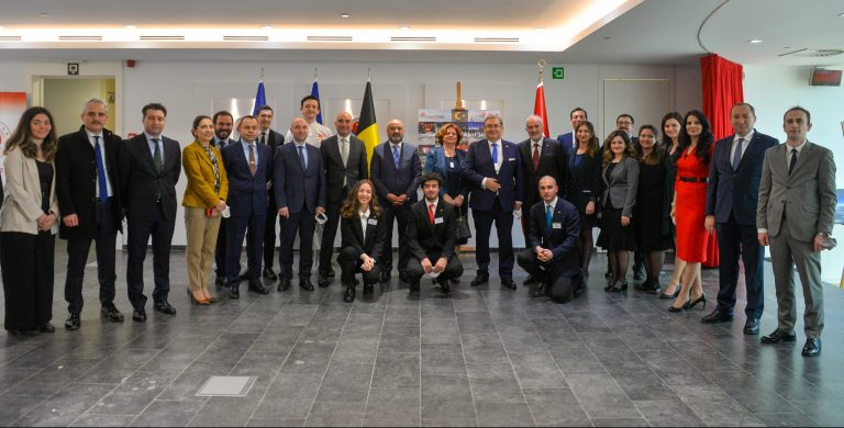 TÜRKİYE’NİN GÜZELLİKLERİ BRÜKSEL’DE SERGILENDİ