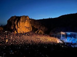 Ayazinin de muhteşem konser