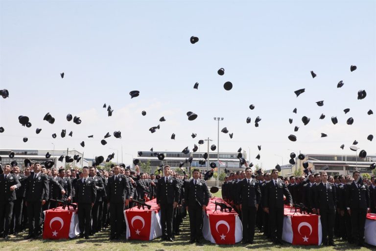 POMEM’den mezun olan 432 Yeni Polis Mesleğe Adım Attı