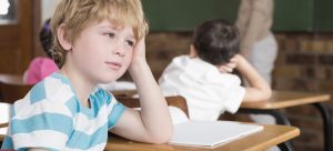 Dikkat eksikliği olan çocuğa doğru yaklaşım nasıl olmalı?