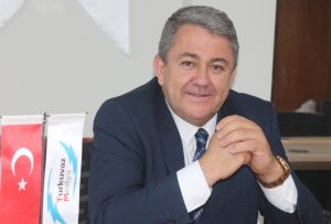 Hakan Dilek ‘Oldu olacak TOGG’u da  zincir marketler satsın!’