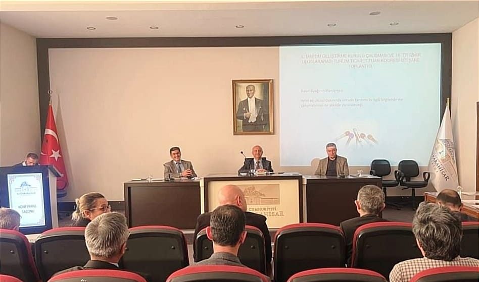 İzmir Uluslararası  Turizm Ticaret Fuar Kongresi İstişare Toplantısı yapıldı