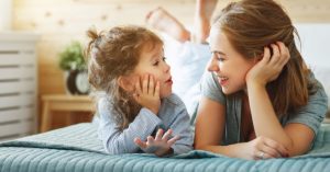 Anne yoksunluğu, otizme dönüşebilir!