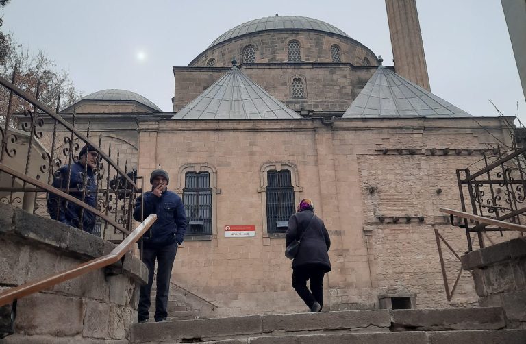 Türbe Cami’sinde Regaip Kandil’i