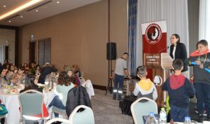 Afikad’tan kızkardeşlerine moral kahvaltısı