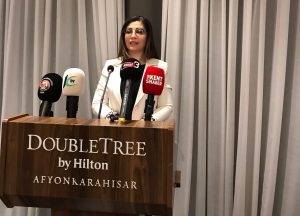 Cumhuriyet Kadını Olarak Cumhuriyete Borcum Var.