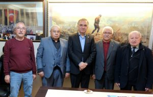 Mustafa Enis Arabacı Emekliler Derneği ile bir araya geldi