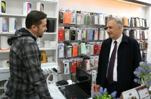 Mustafa Enis Arabacı “Yeni Bir Hayat Mümkün”