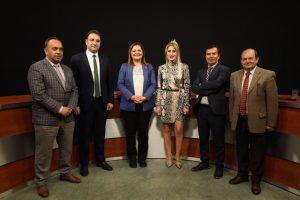 İKTİDARIN İCRAATLARINI GÖREMEDİK