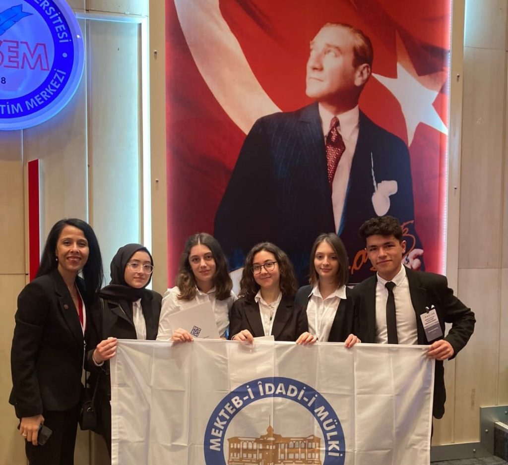 AFYON LİSESİ İZMİR İKTİSAT KONGRESİ ÇALIŞTAYIN DA