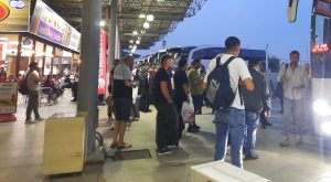  Afyonkarahisar Otogarın da bayram yoğunluğu