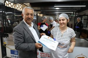 GASTRONOMİ MUTFAĞINDA ENGEL TANIMADILAR