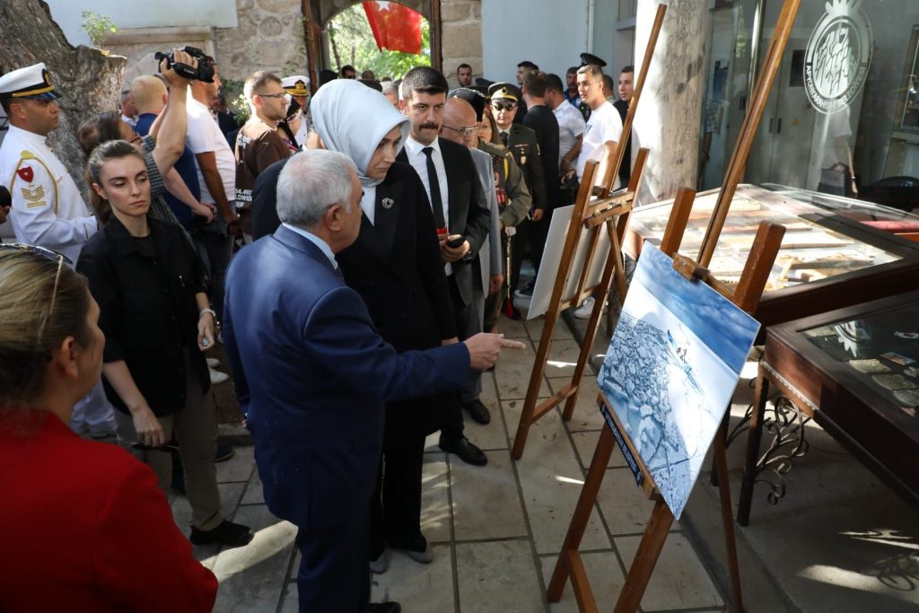 ETHEM TEM FOTOĞRAF SERGİSİ TAŞ MEDRESE’DE AÇILDI