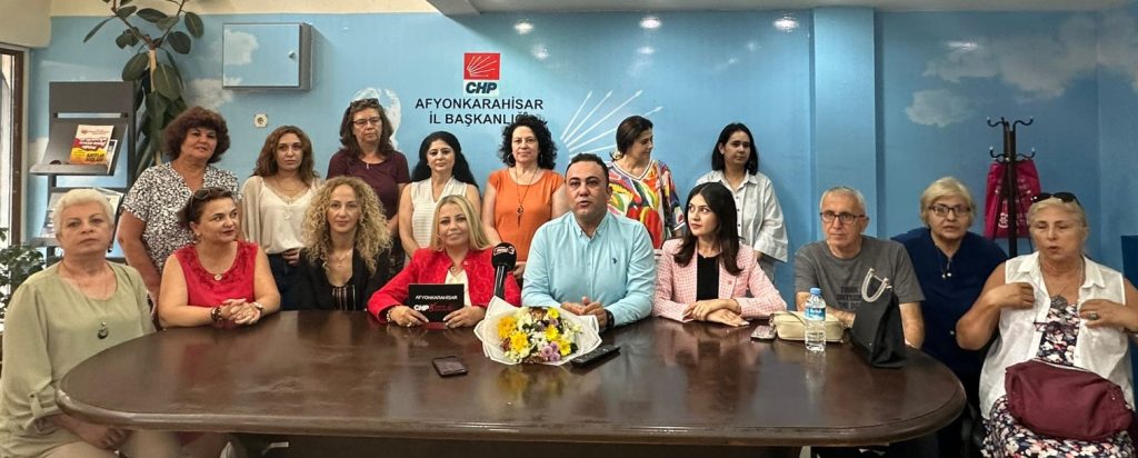 CHP  Kadın Kolları Başkanı Gedikkaya “hep birlikte başaracağiz”