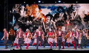 Zafere Doğru Cumhuriyet Doğuyor bu gece