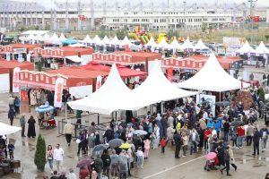 GASTRO AFYON FEST’E 300 BİN ZİYARETÇİ