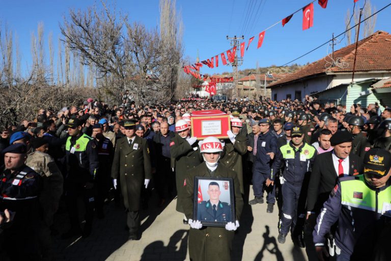 Şehid Piyade Teğmen Ramazan  Günay son yolculuğuna uğurlandı.