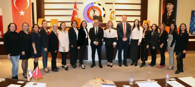 Ekonomide ve Borsada 2024 Yılı Beklentileri paneli  yapıldı.