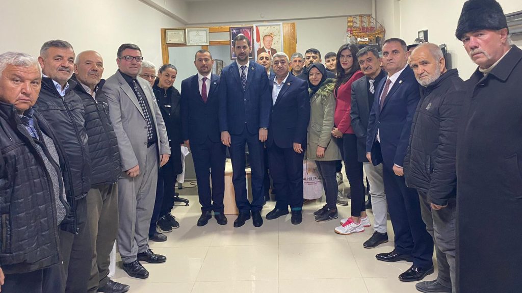 Alper Yağcı’dan: “Muhtarlar Belediye Başkan Yardımcısı Gibi Çalışacak!”