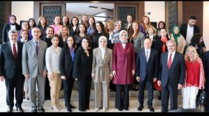 GÖKTAŞ, ATSO’DA KADIN GİRİŞİMCİLERLE BULUŞTU