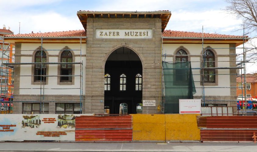  RESTORASYONU BİTMEYEN ZAFER MÜZESİ