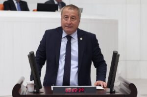 Milletimizi delirtmeye karar vermişler