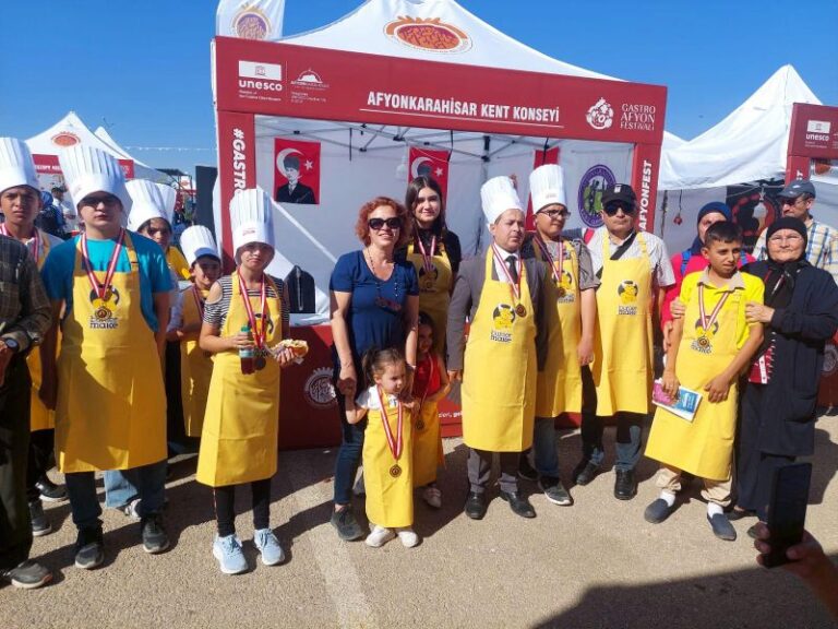 ÖZEL ÇOCUKLARA ÖZEL ETKİNLİK