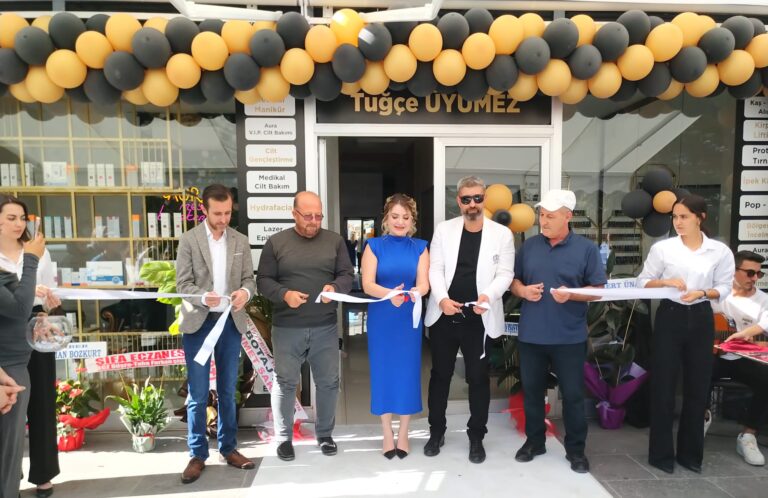 Aura Güzellik Merkezi açıldı