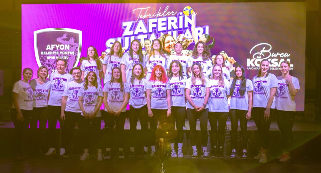 ZAFERİN SULTANLARI TARİH YAZDI