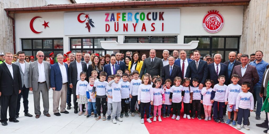 ZAFER ÇOCUK DÜNYASI  AÇILDI