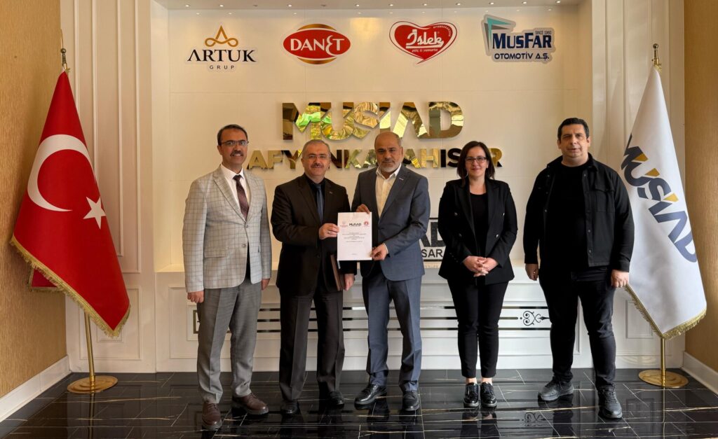 MÜSİAD Afyonkarahisar’dan Yeni Evlenecek Gençlere Destek