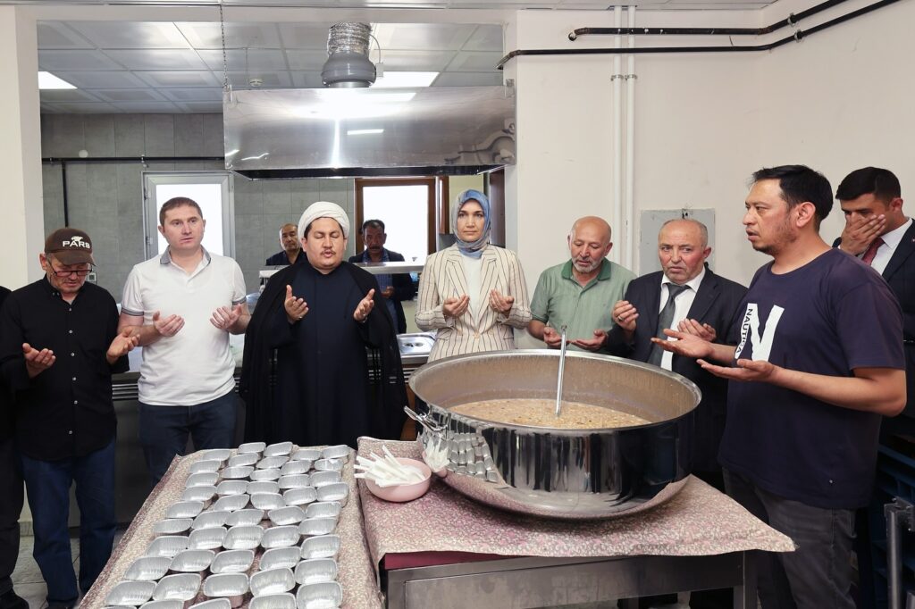 Afyonkarahisar’da Muharrem Ayı Etkinliklerinde Kerbela Şehitleri Anıldı
