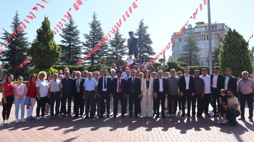 CHP İl Başkanı Erhan: “Kurtuluşun başladığı topraklarda aynı kararlılıkla mücadele ediyoruz”