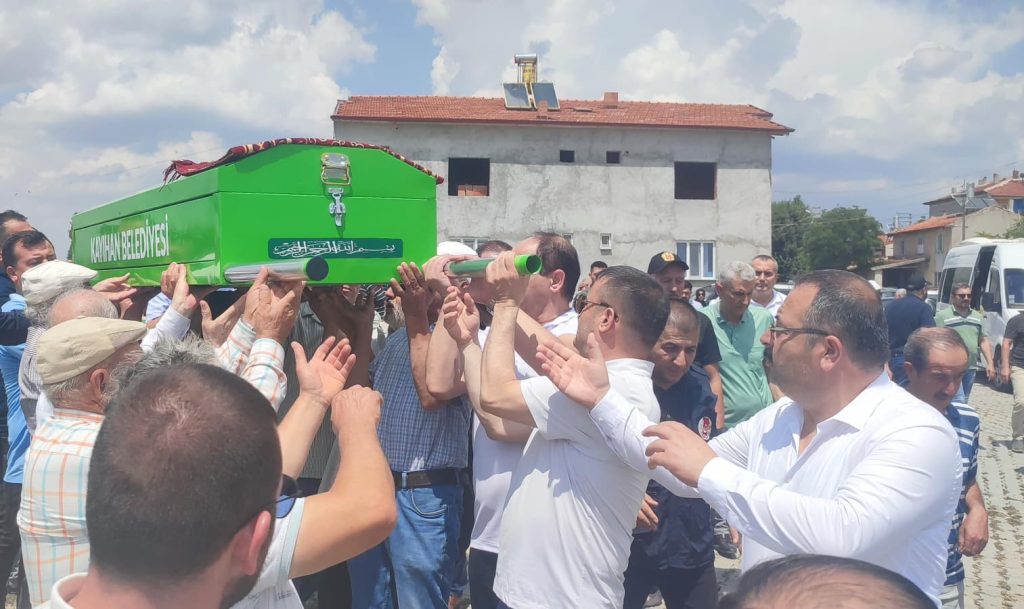 Emin Uçmak Son Yolculuğuna Uğurlandı