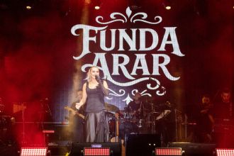 FUNDA ARAR’LA EFSANE FİNAL GERÇEKLEŞTİ