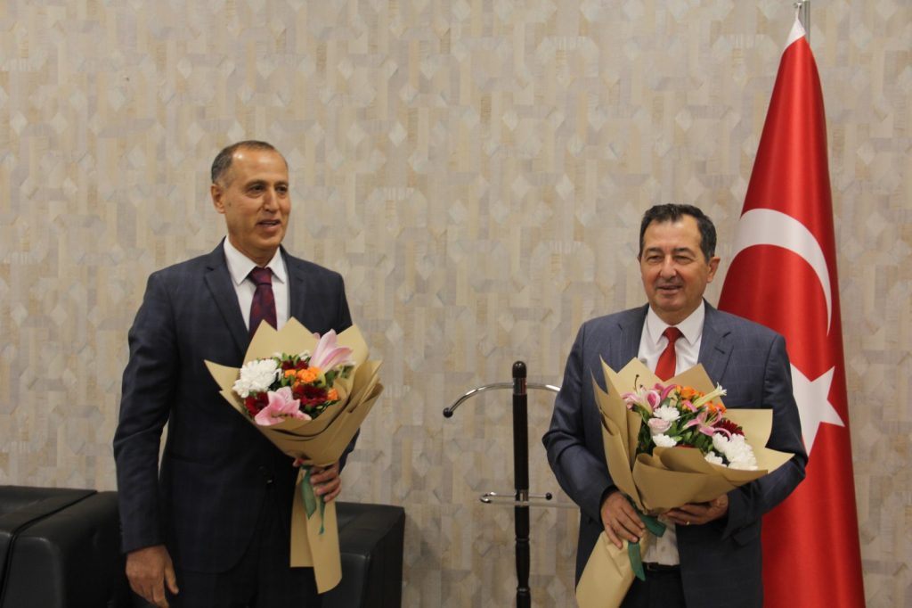 Afyonkarahisar Devlet Hastanesi’nde başhekimlik görevinde devir teslim töreni düzenlendi