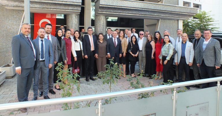 TURMOB GENEL BASKAN ADAYI YILDIZ AFYON DA MESKEKTASLARIYLA BULUŞTU