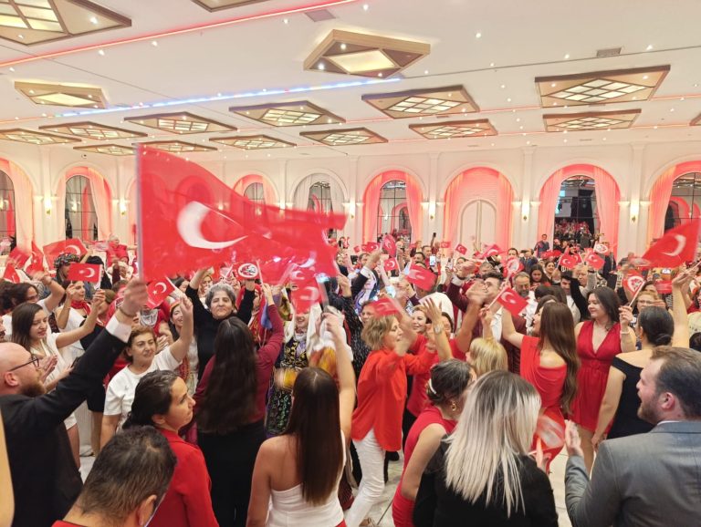 Afyonkarahisar’da Cumhuriyet’in 102. Yılına Özel Resepsiyon Düzenlendi