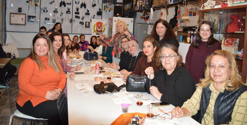 Cafelife’ta Renkli Takı Workshop’u Yoğun İlgi Gördü